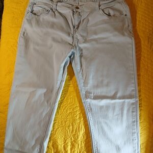 Women's Light Blue Jeans